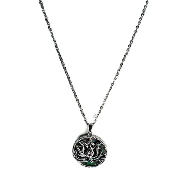 NEW Silver Abalone Shell Lotus Flower Round Pendant Necklace Womens - Picture 15 of 15